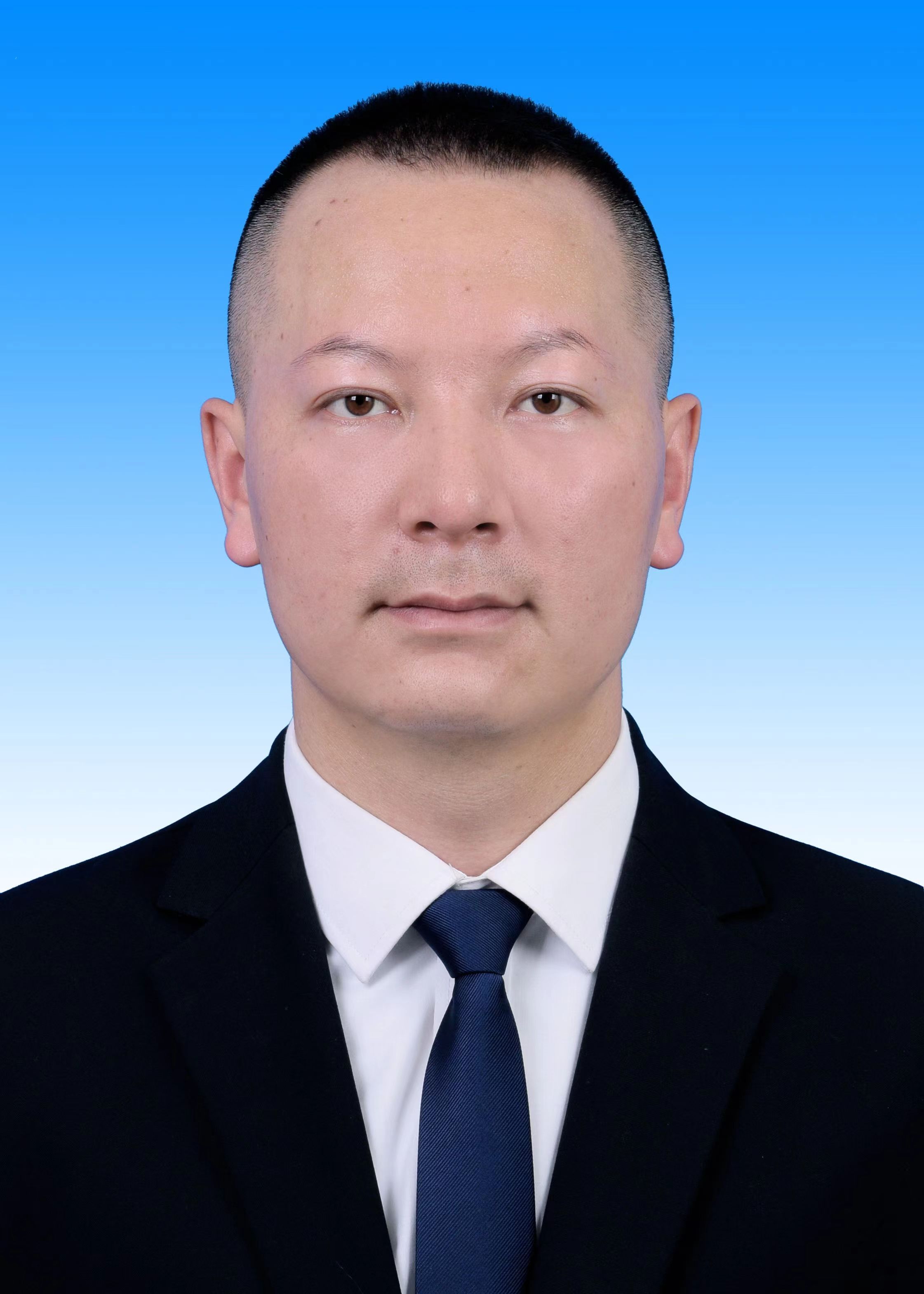 孔凡泽